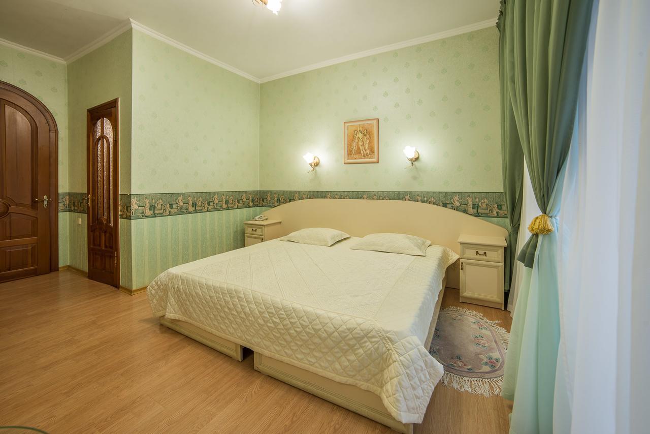 Korall Mykolaiv Exterior photo